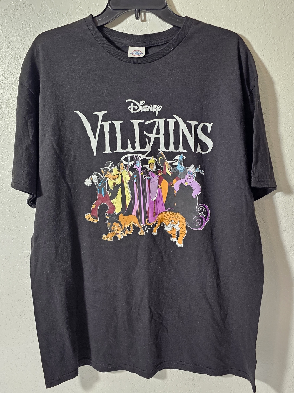 Delta Disney Villains Graphic Tee - Black with Multicolor Print